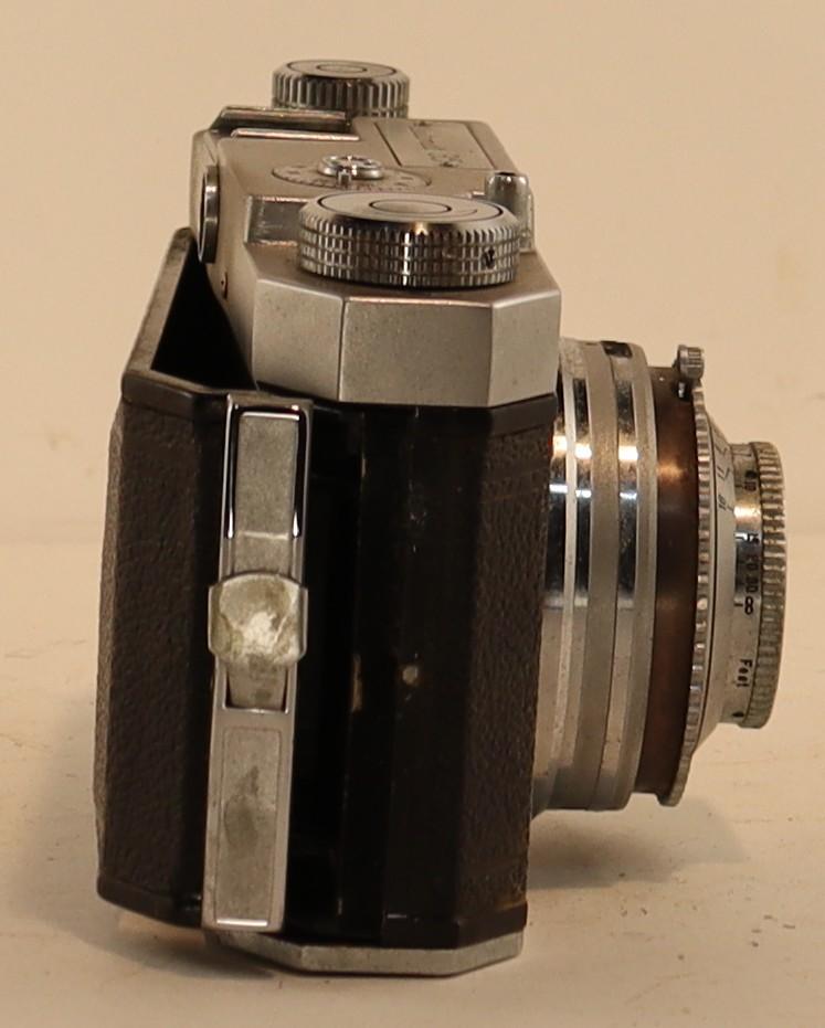 Right view of Westamat 35 Camera