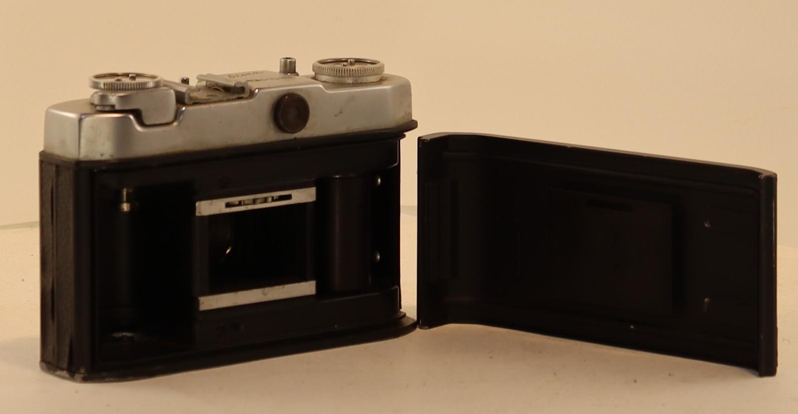 Open back view of Iloca Rapid-B Camera