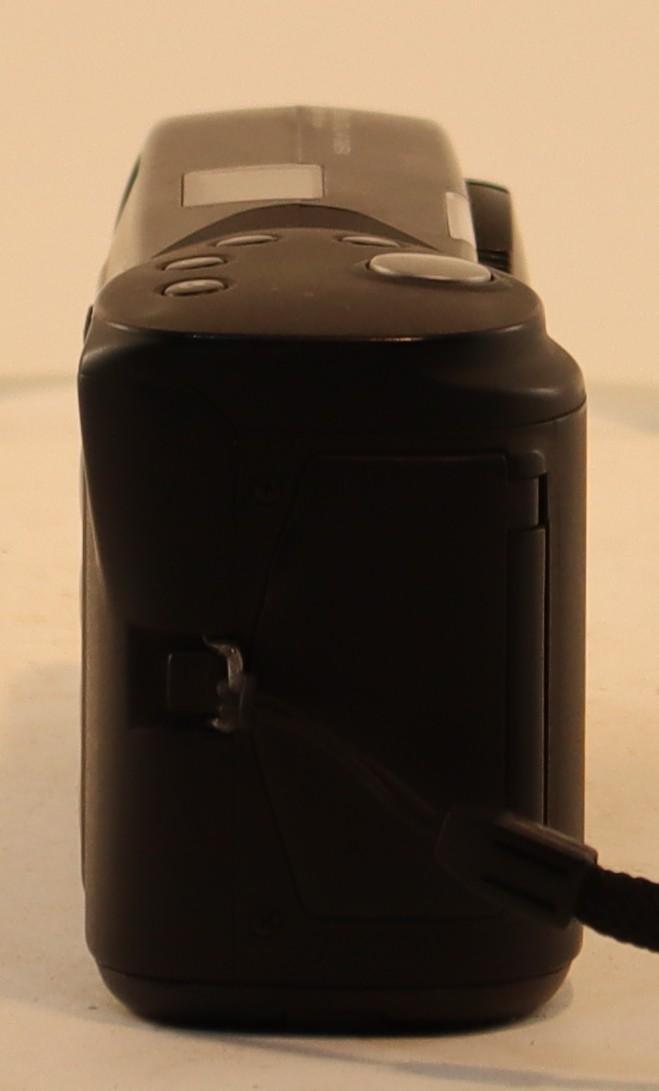 Right view of Epson Photo PC 700 Camera