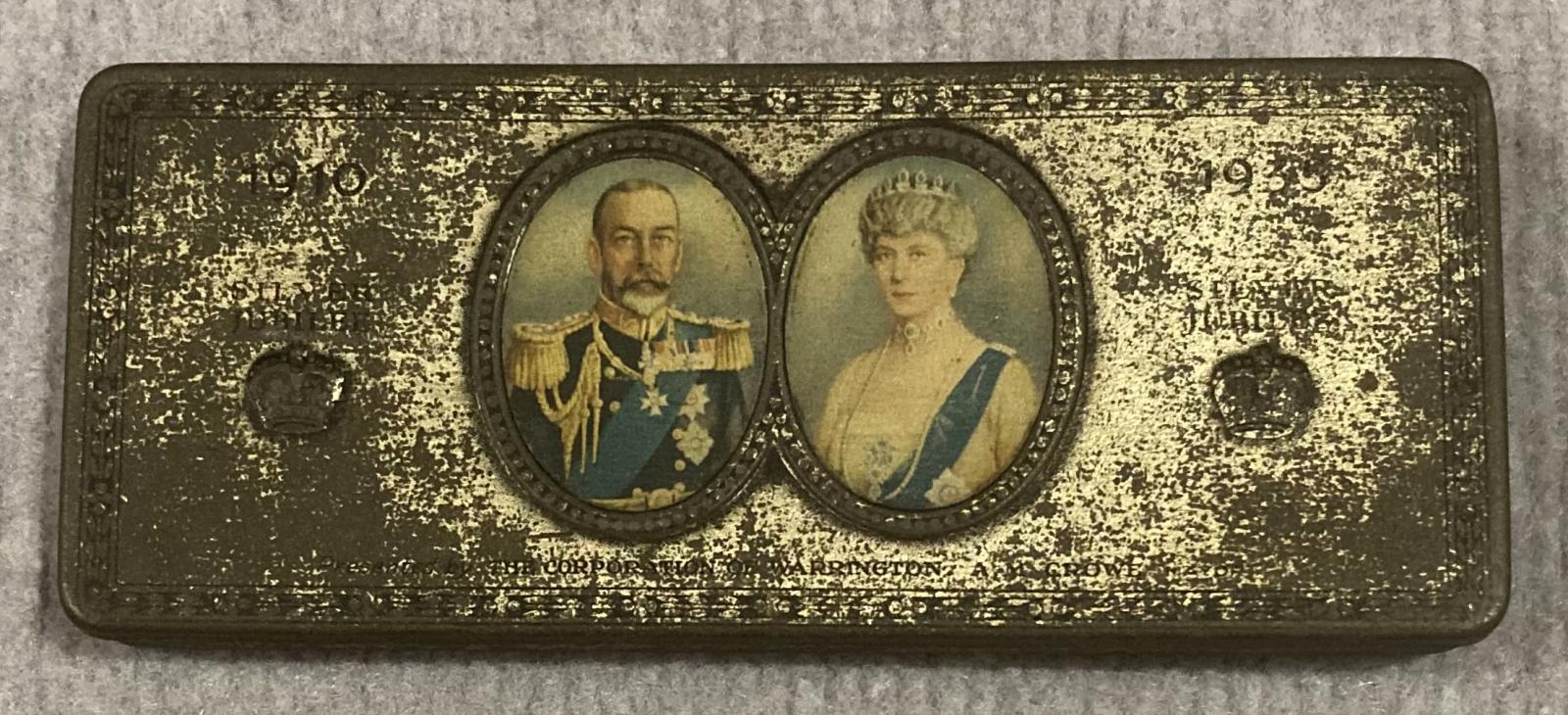 Commemorative chocolate tin - Silver Jubilee of King George V and Queen Mary (1910–1935)