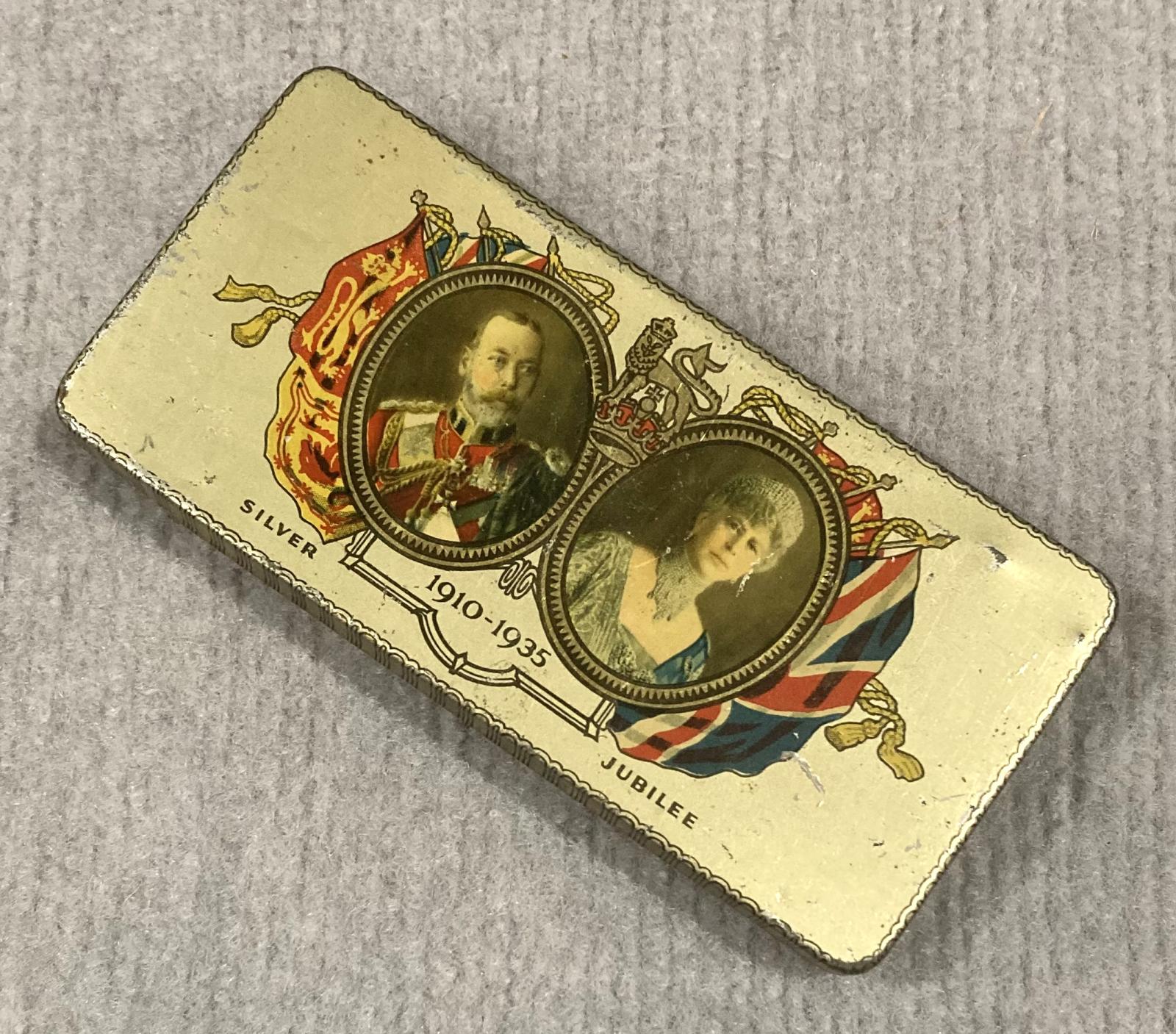 Other angled view of commemorative chocolate tin - Silver Jubilee of King George V and Queen Mary (1910–1935)