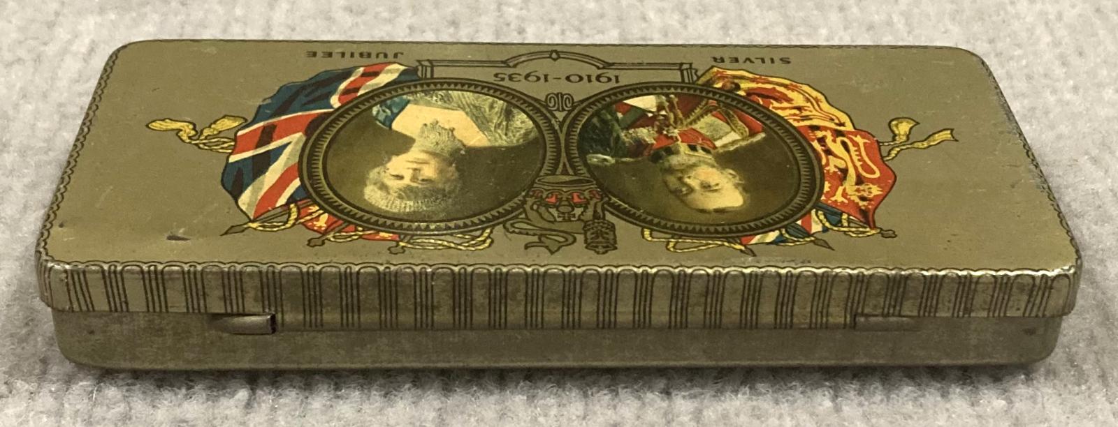 Oblique view from back of commemorative chocolate tin - Silver Jubilee of King George V and Queen Mary (1910–1935)