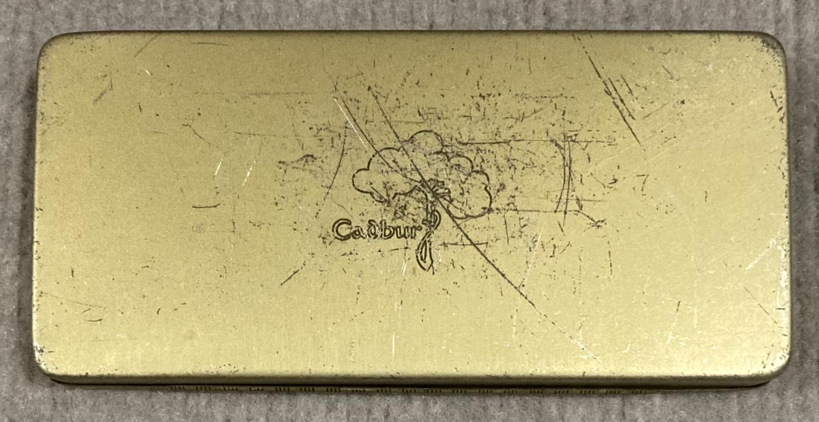 Underside of commemorative chocolate tin - Silver Jubilee of King George V and Queen Mary (1910–1935)