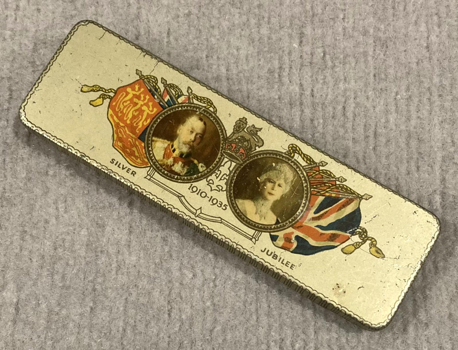 Other angled view of commemorative chocolate tin - Silver Jubilee of King George V and Queen Mary (1910–1935)