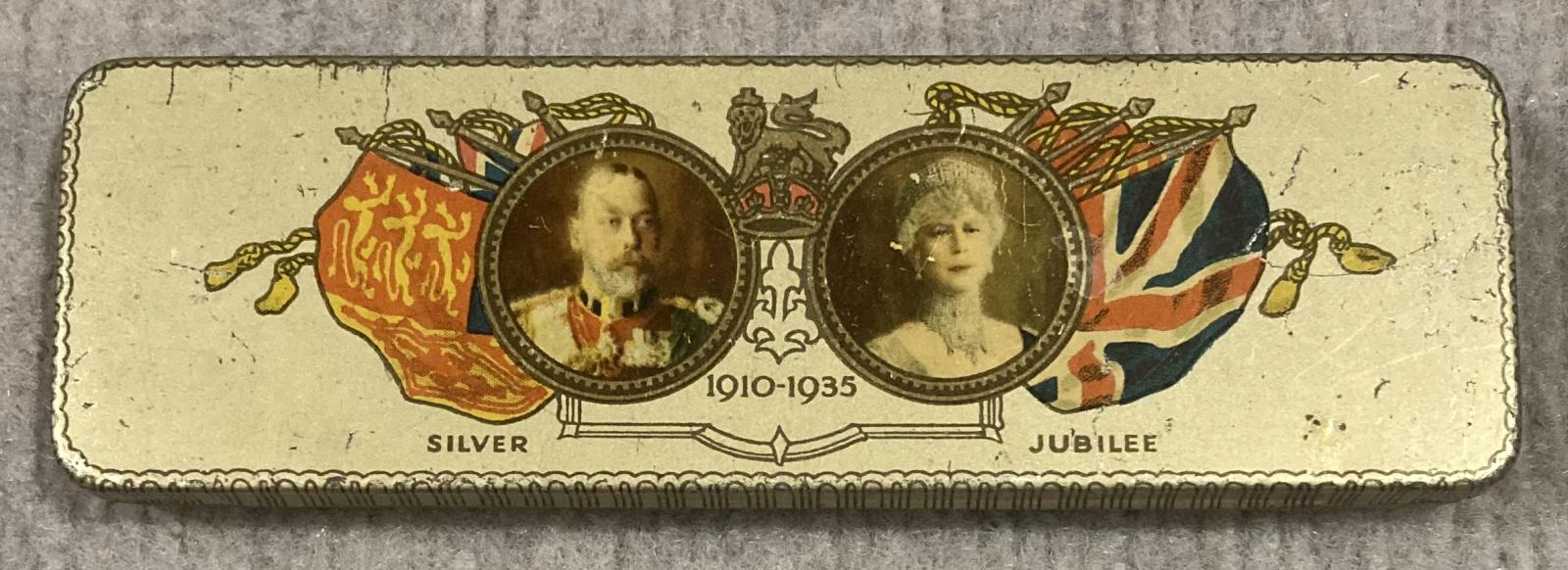 commemorative chocolate tin - Silver Jubilee of King George V and Queen Mary (1910–1935)