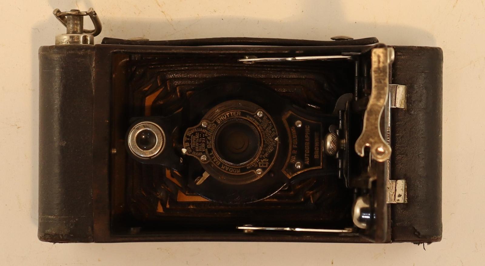 Front view of No 2 Folding Autographic Brownie in Case