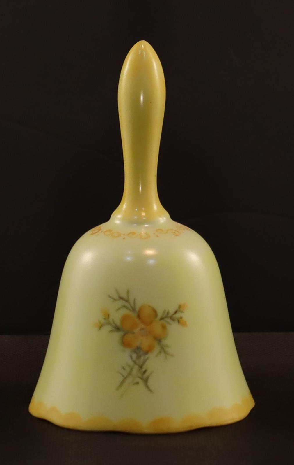 Back view of China Bell