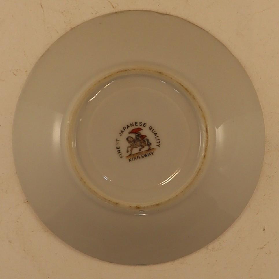 Underneath view of Saucer