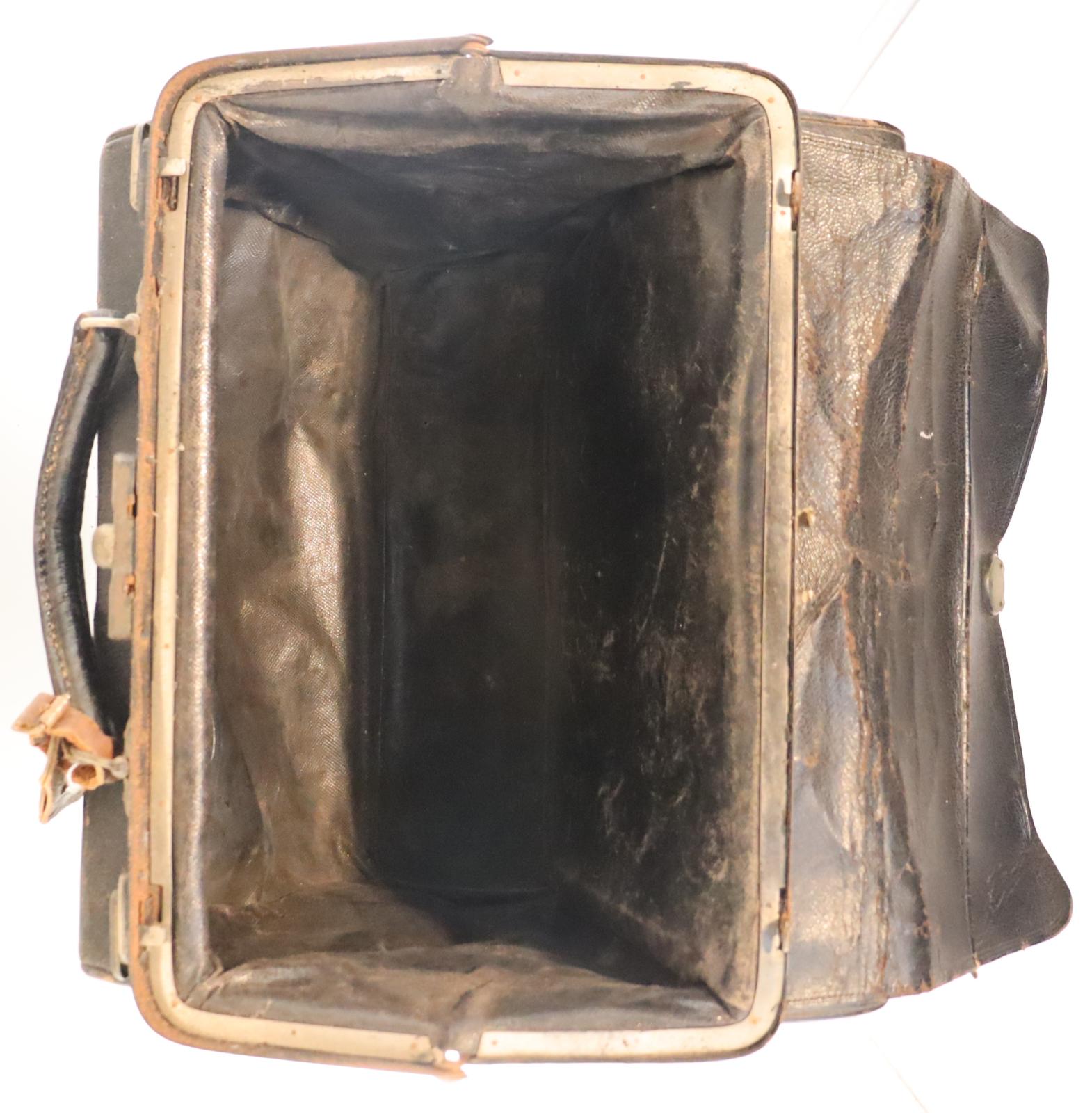 Top open view of Travelling Bag