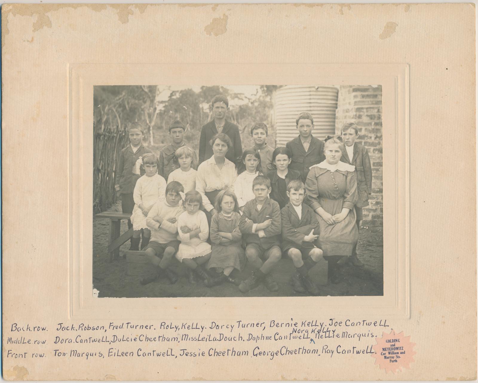 Datatine School Children