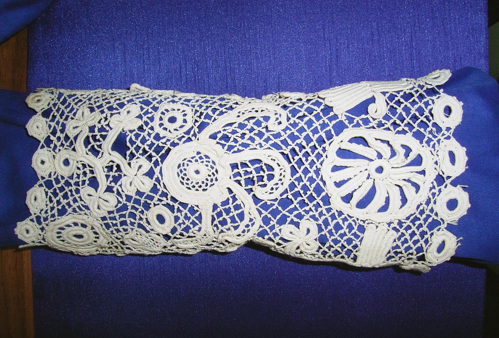 Irish crochet sleeve