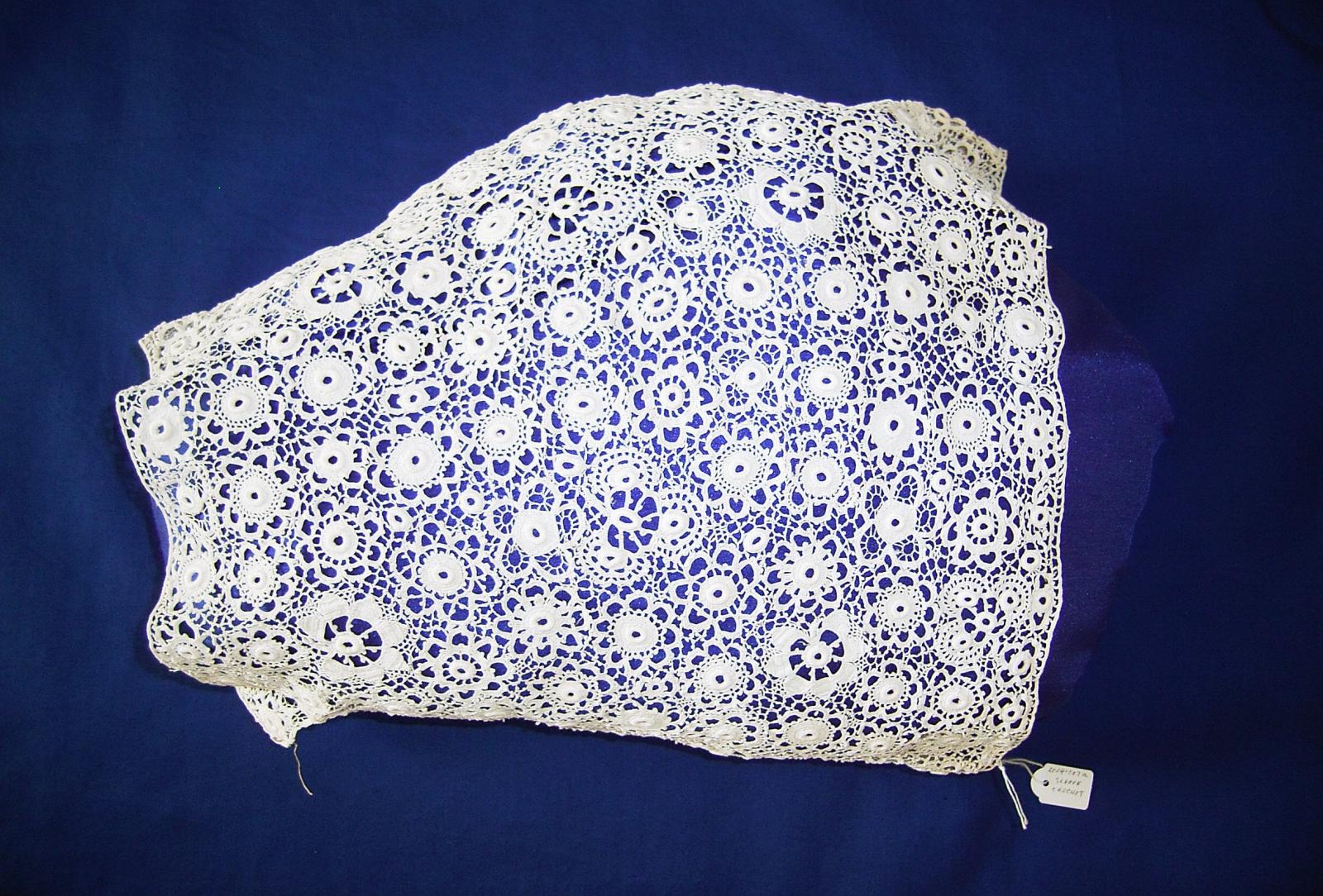 Irish crochet sleeve