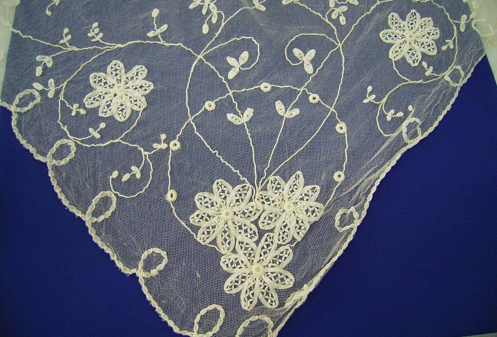 Tape lace veil