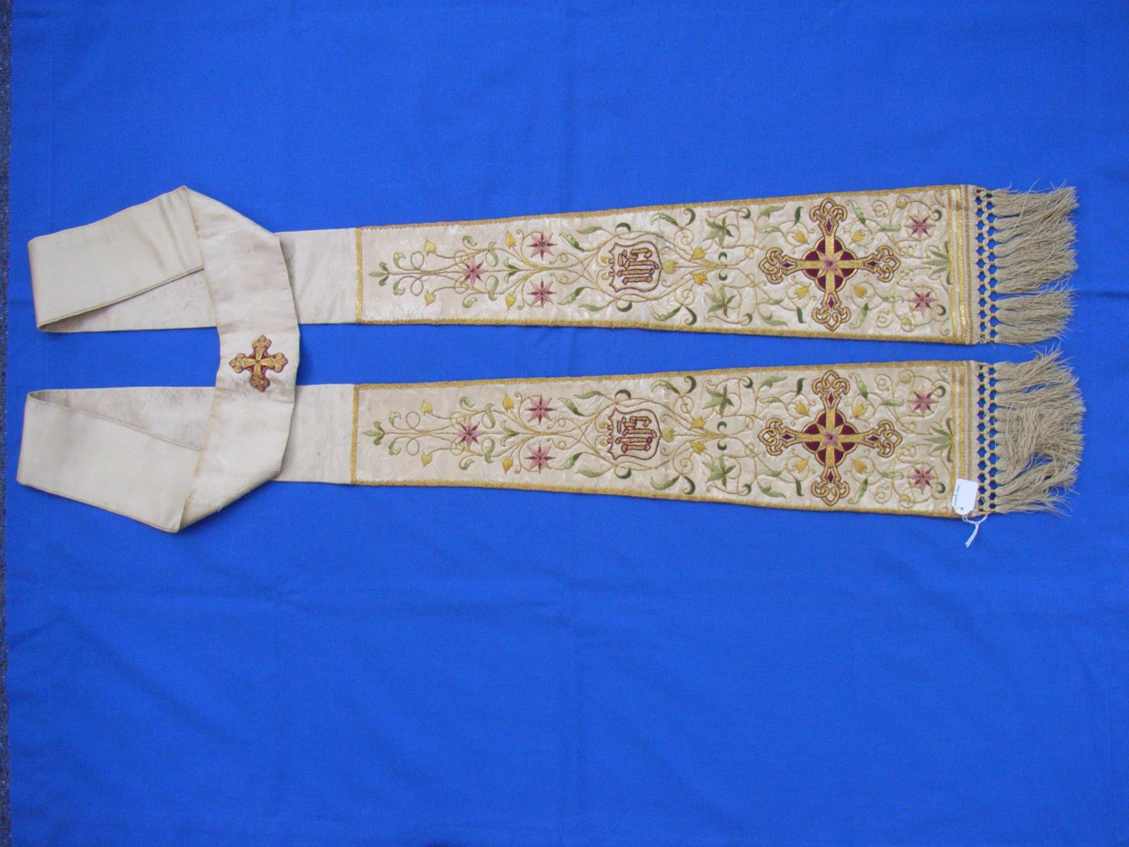 Goldwork stole