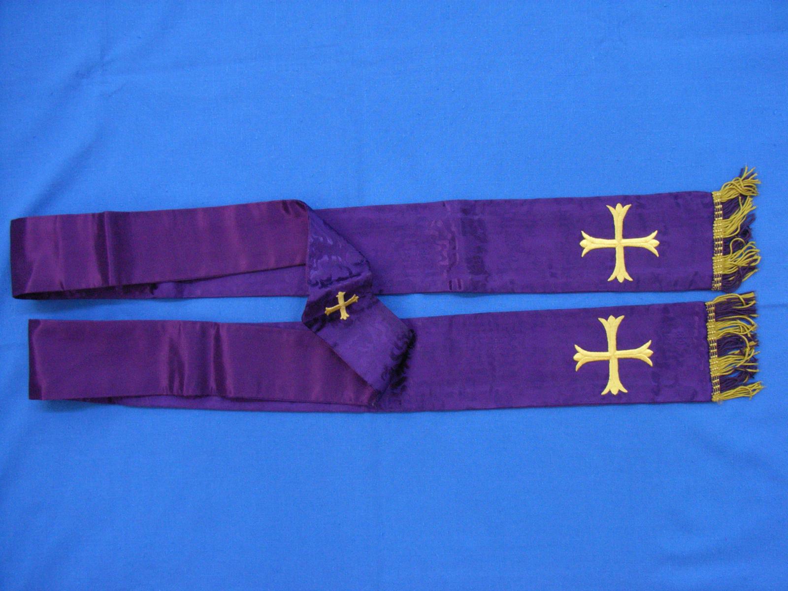 Goldwork stole