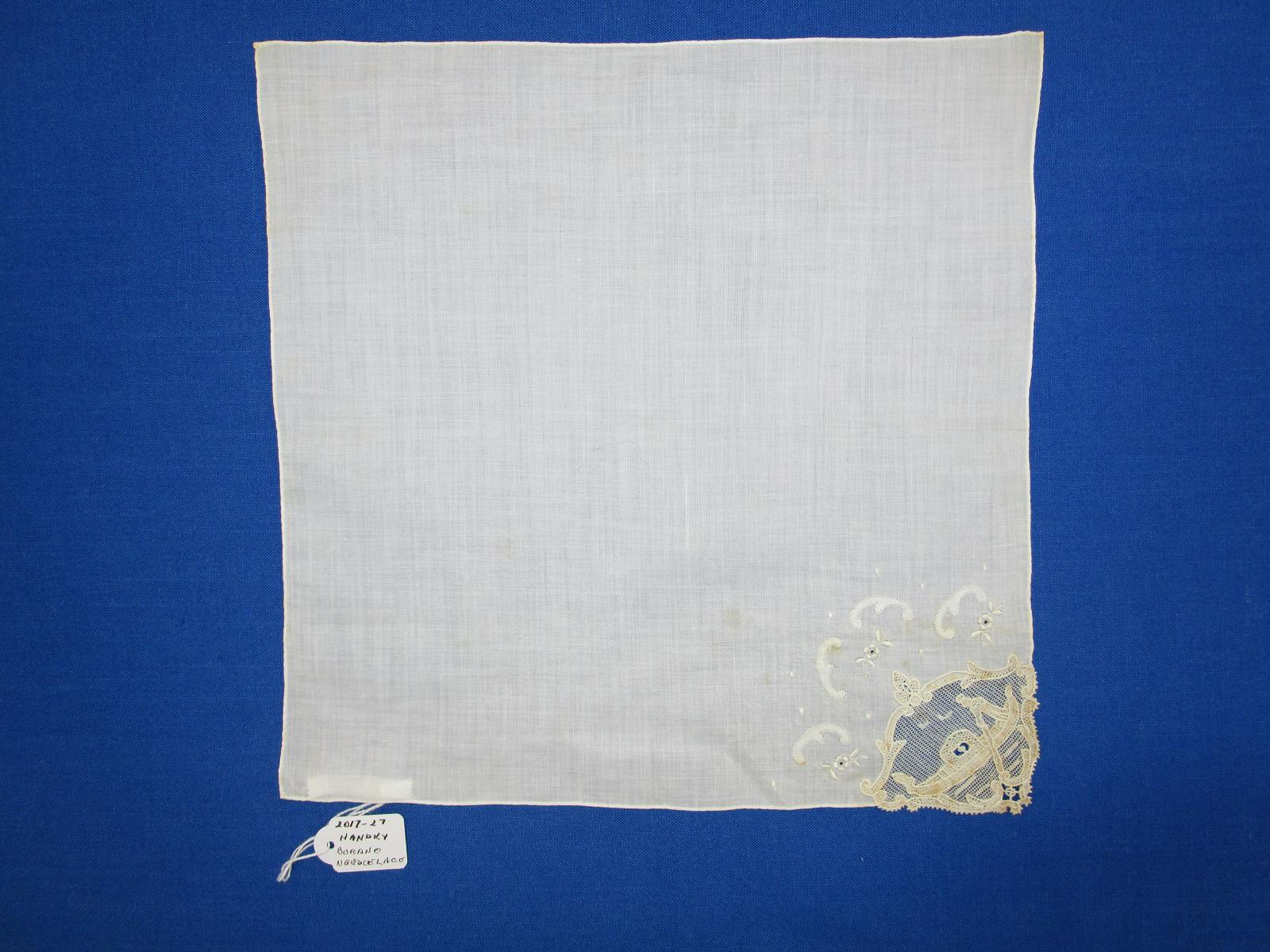 Handkerchief with Burano lace