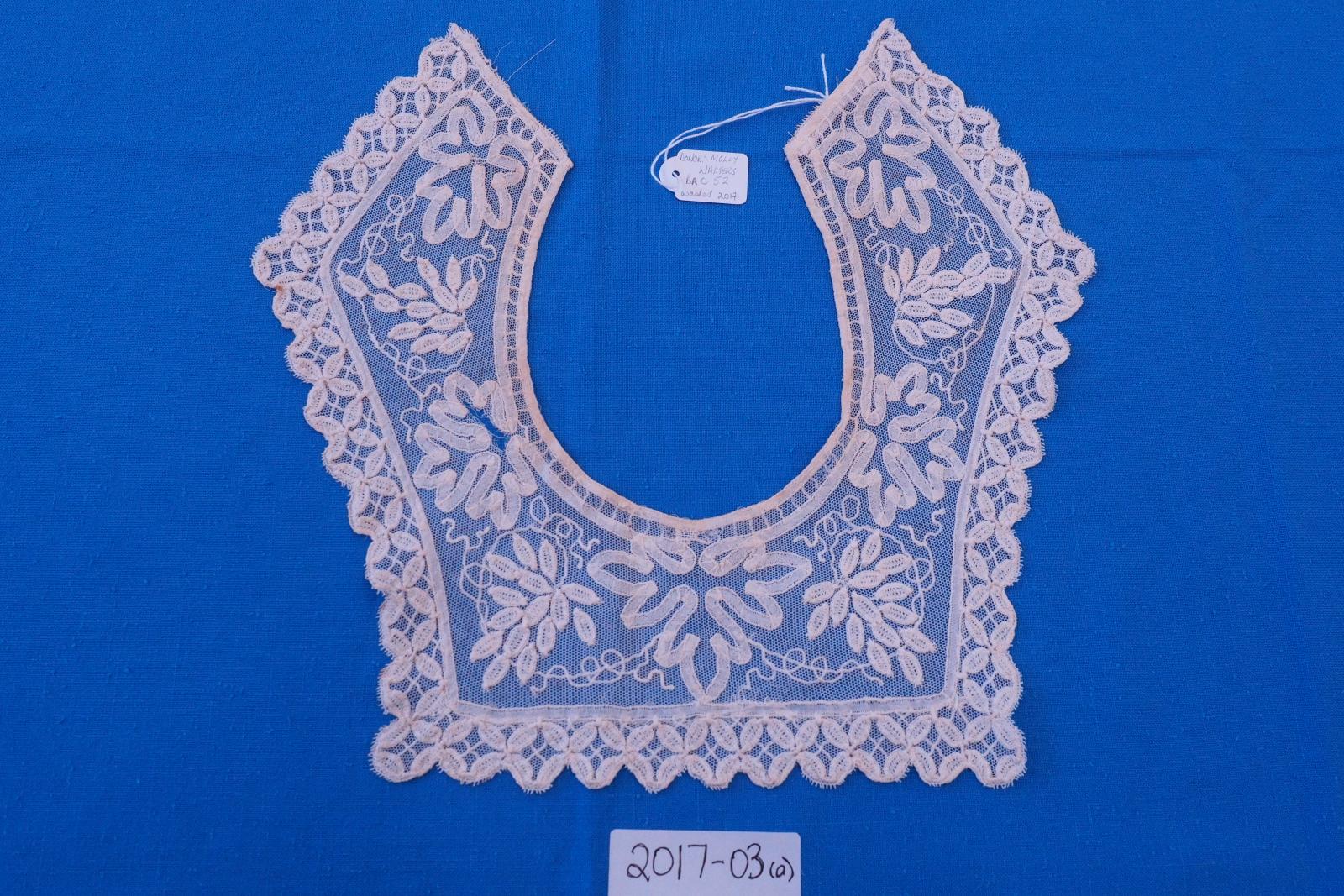 Tape lace collar