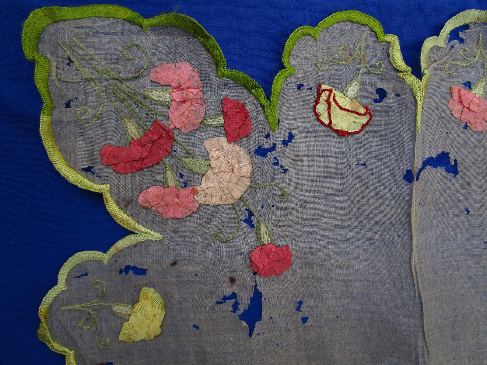 Ribbon work mat detail 2