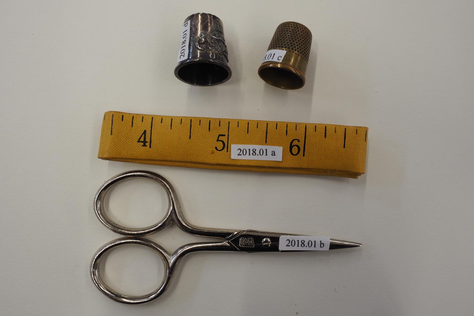 Parts of sewing kit 1