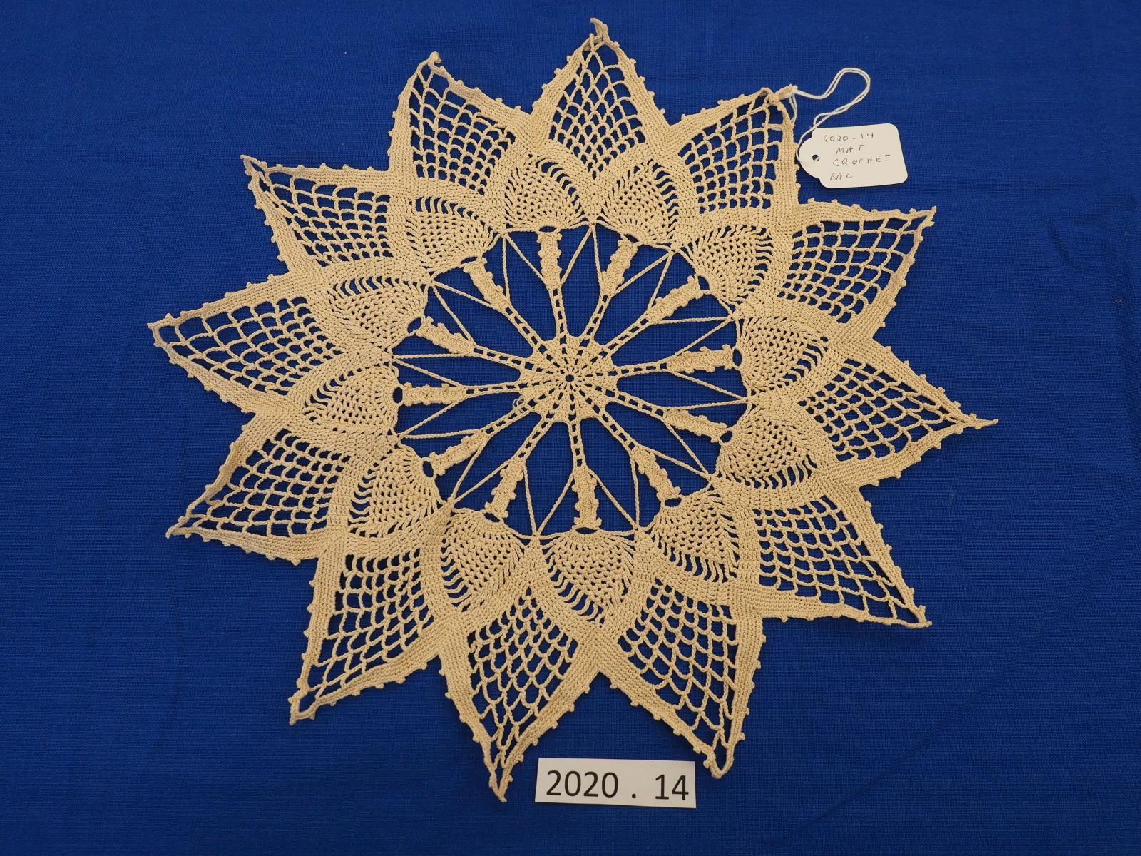 Crochet mat