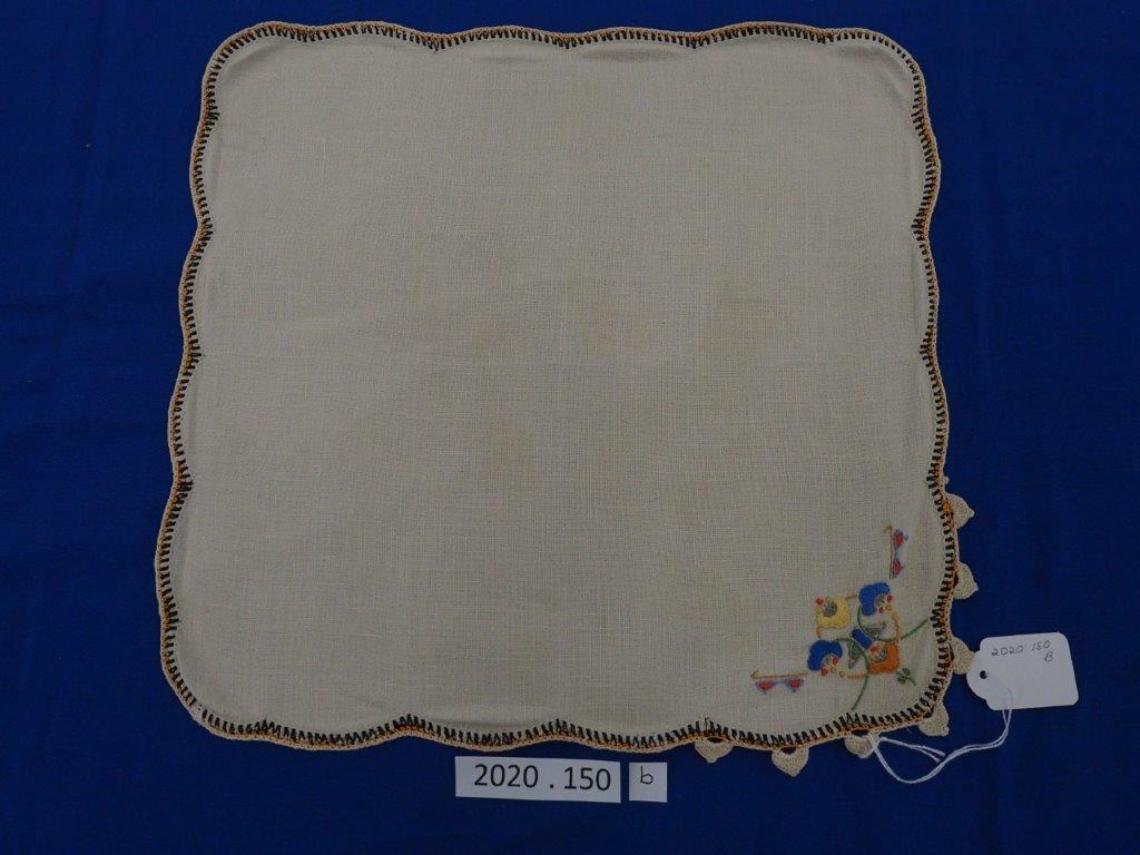 Serviette  (b)