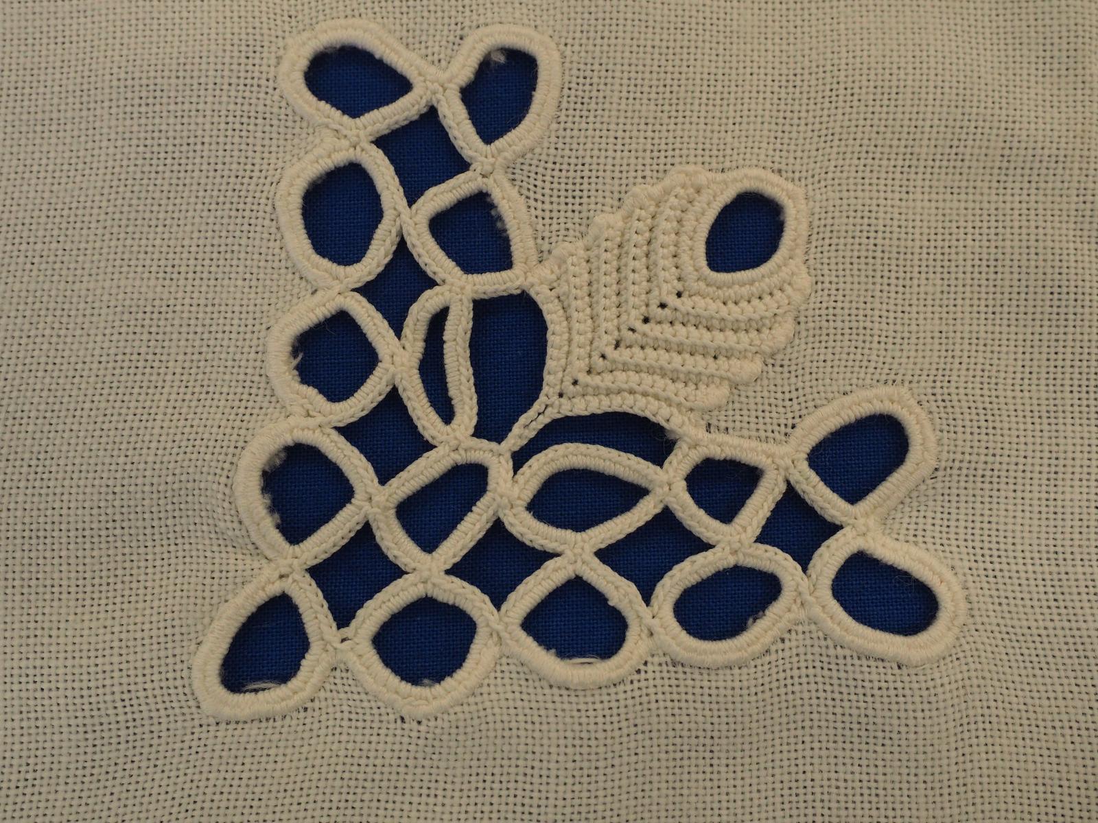 Tea cloth detail