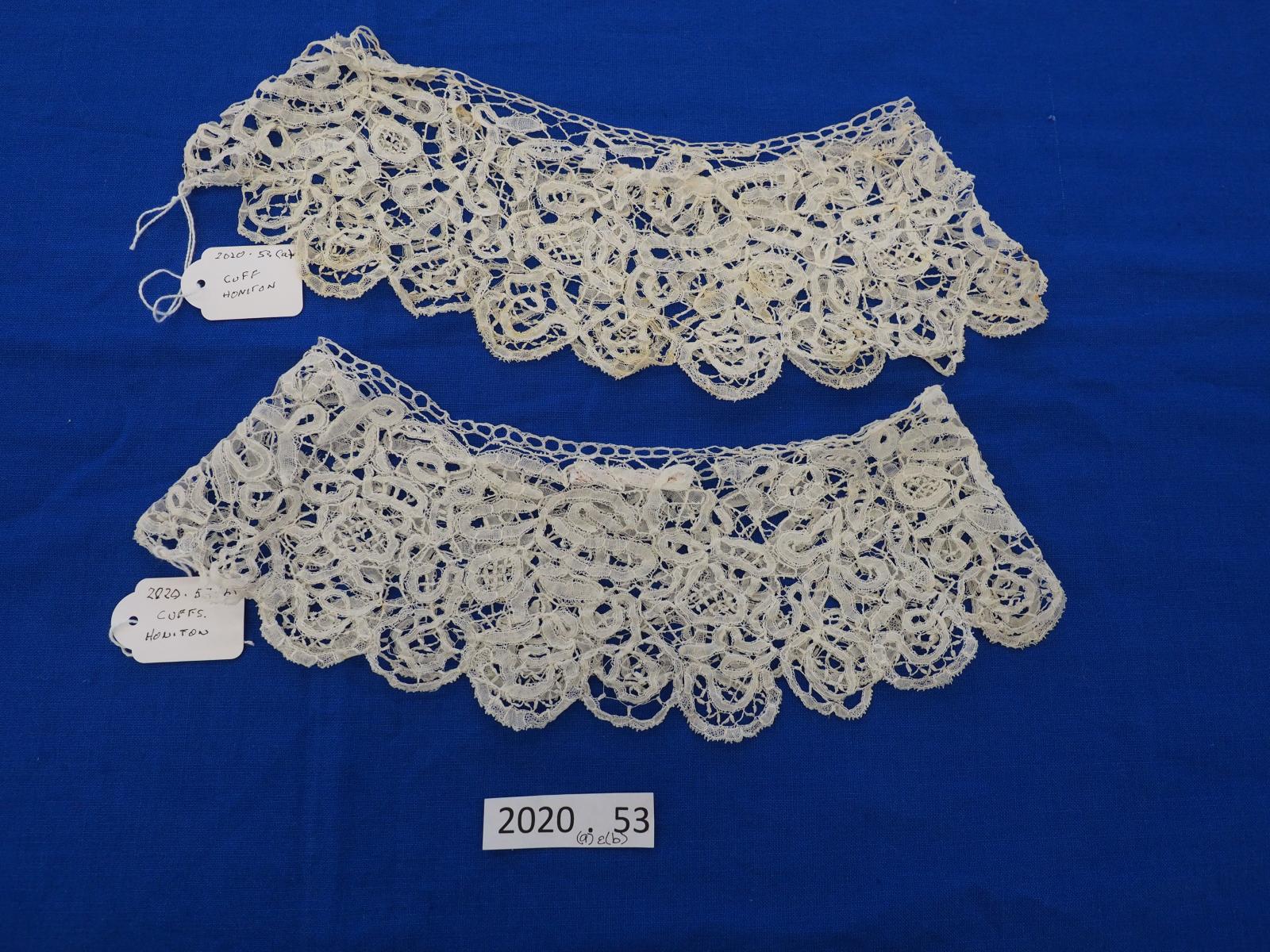 Honiton Cuffs