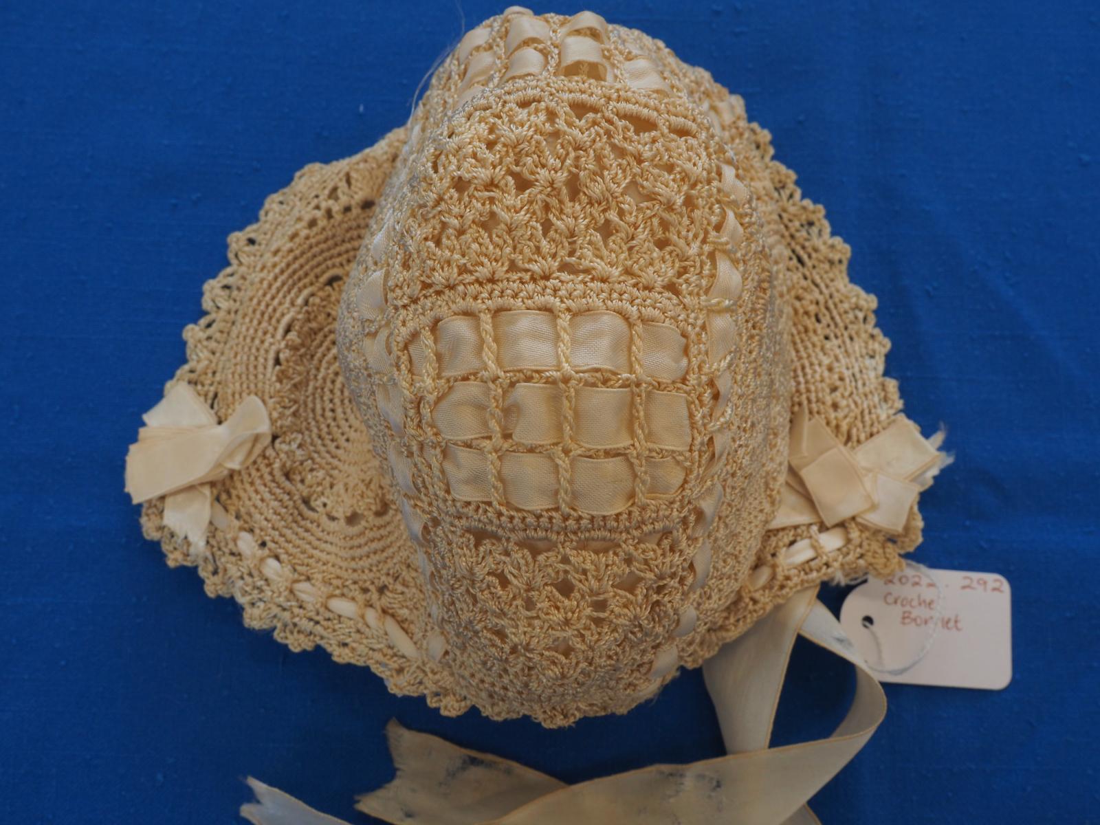Crochet bonnet detail