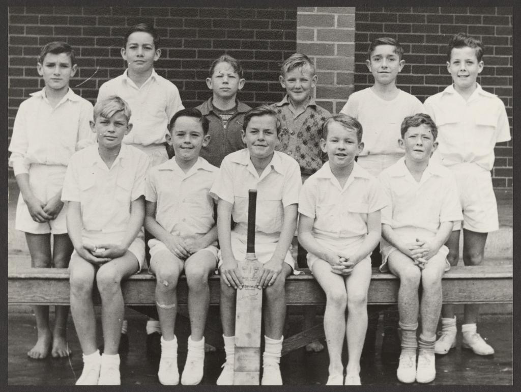 PHOTOGRAPH (DIGITAL): JOLIMONT SCHOOL CRICKET TEAM, FROM JOLIMONT ...