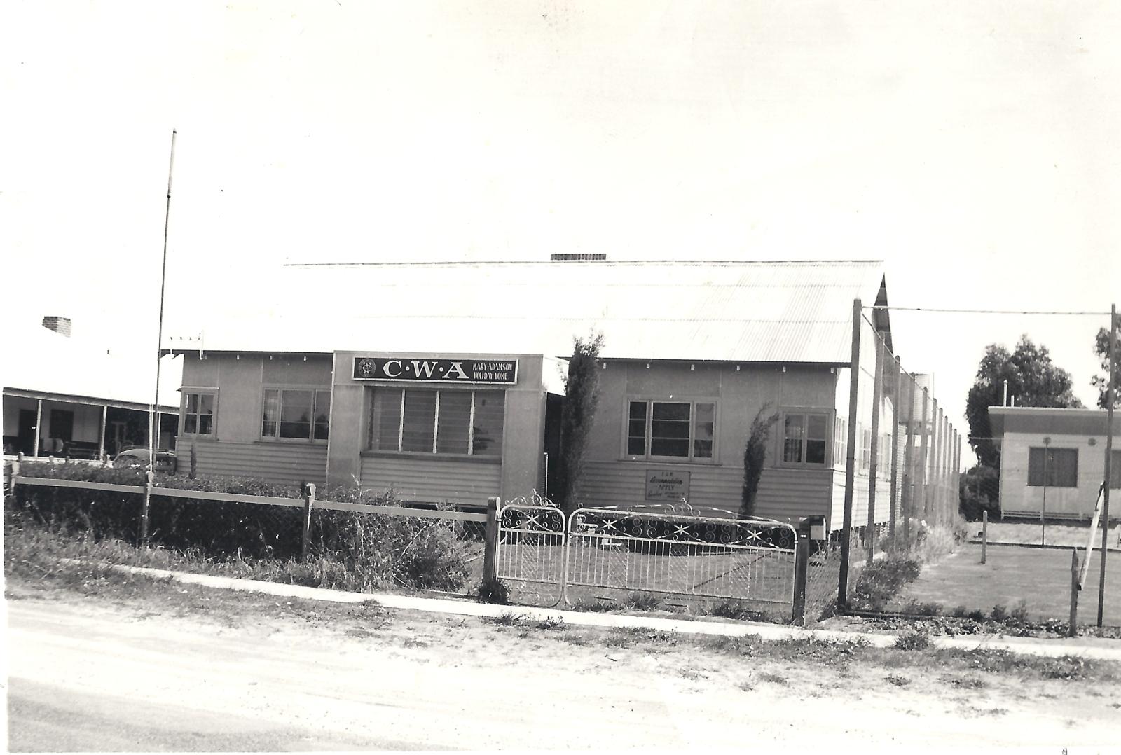 Mary Adamson Holiday Home Rockingham