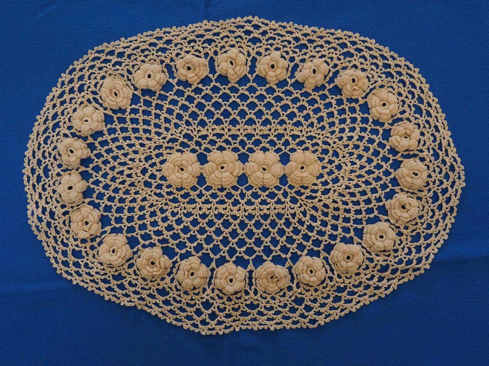 Irish crochet mat