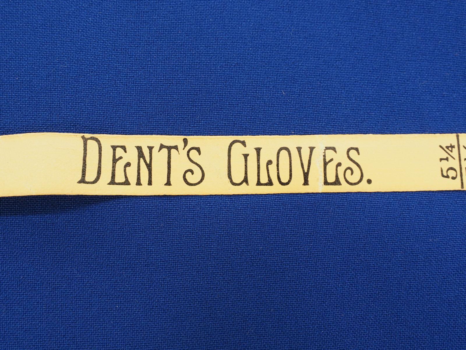 Dent's gloves detail
