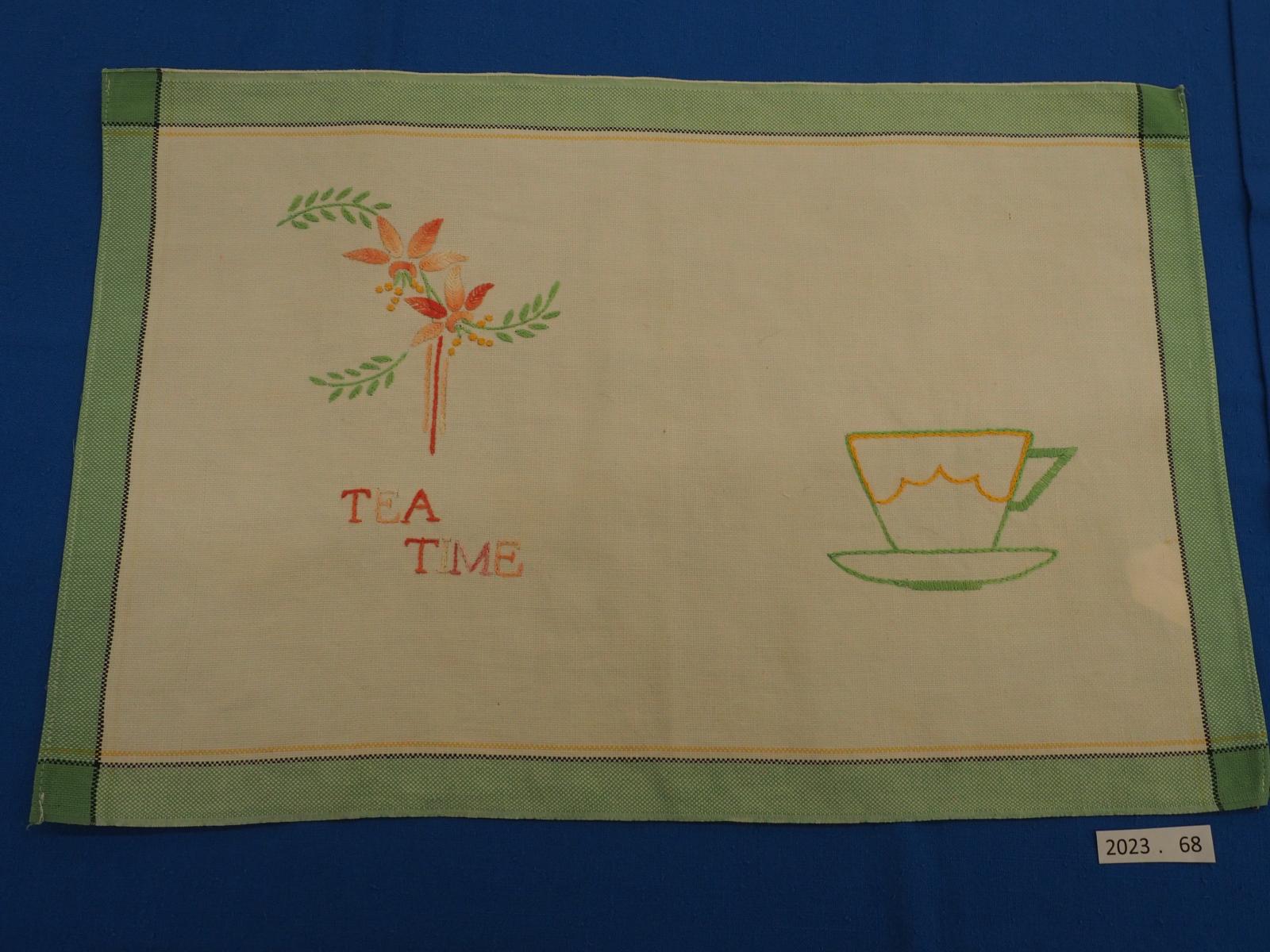 Tea time tray cloth