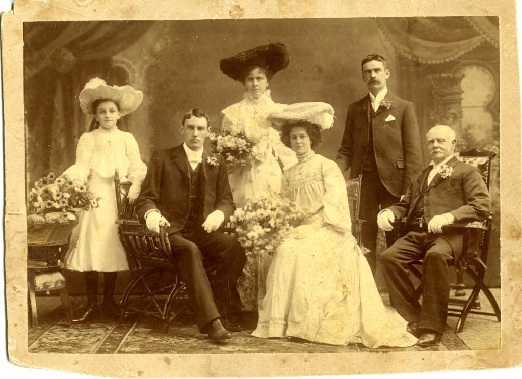 WEDDING PHOTO OF HORACE BANT AND ETHAL STYLES