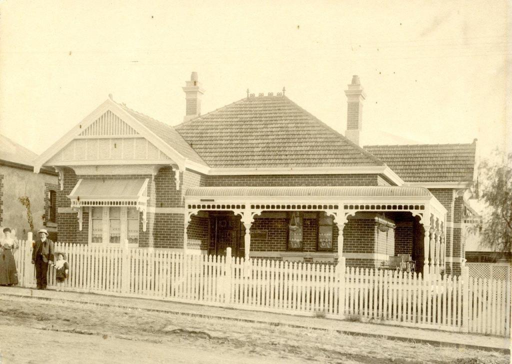 Photo of 39 Nicholson Road - front