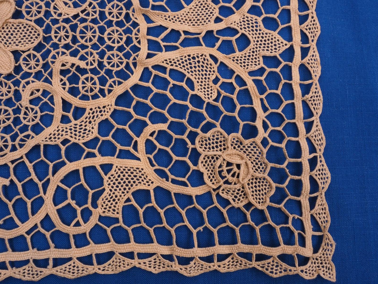 Needle lace tray cloth detail