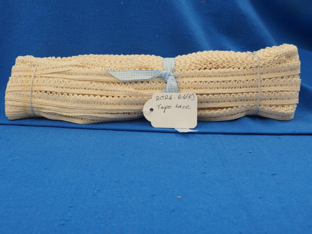 Tape lace by metre