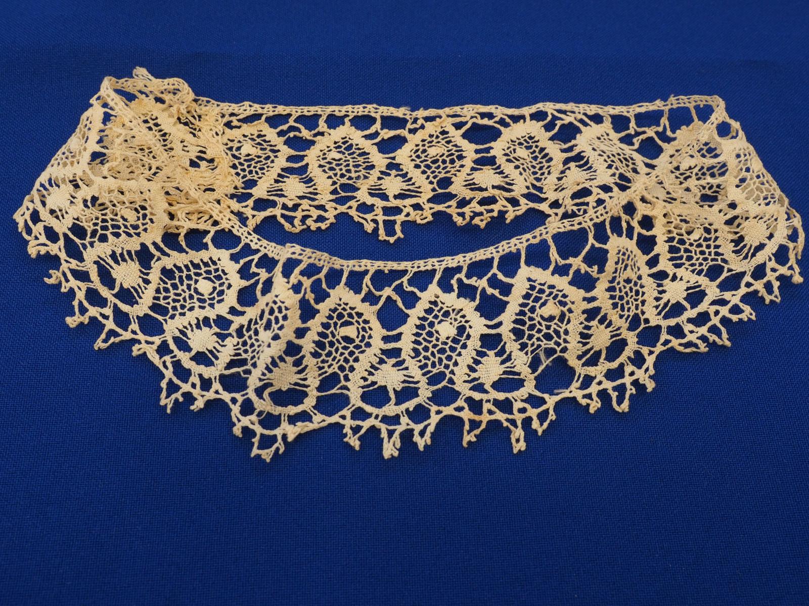 Bedfordshire lace cuff
