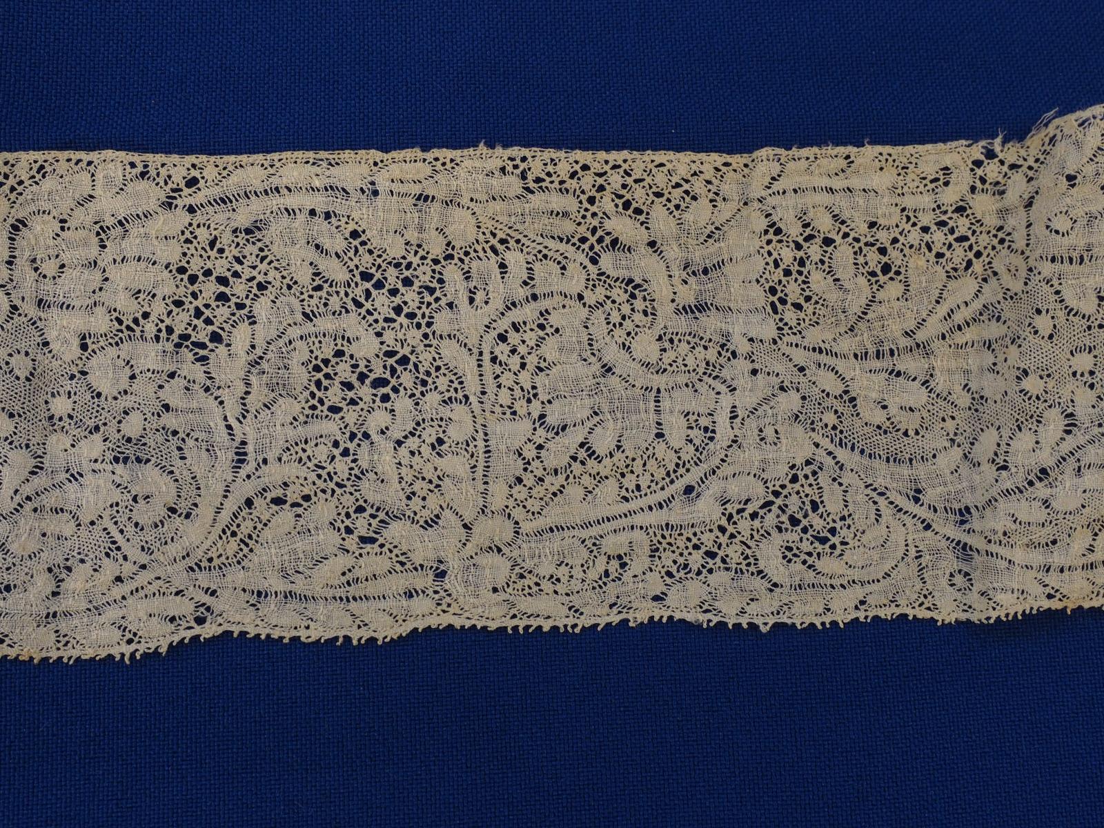 Valenciennes lace 1720 - 1740