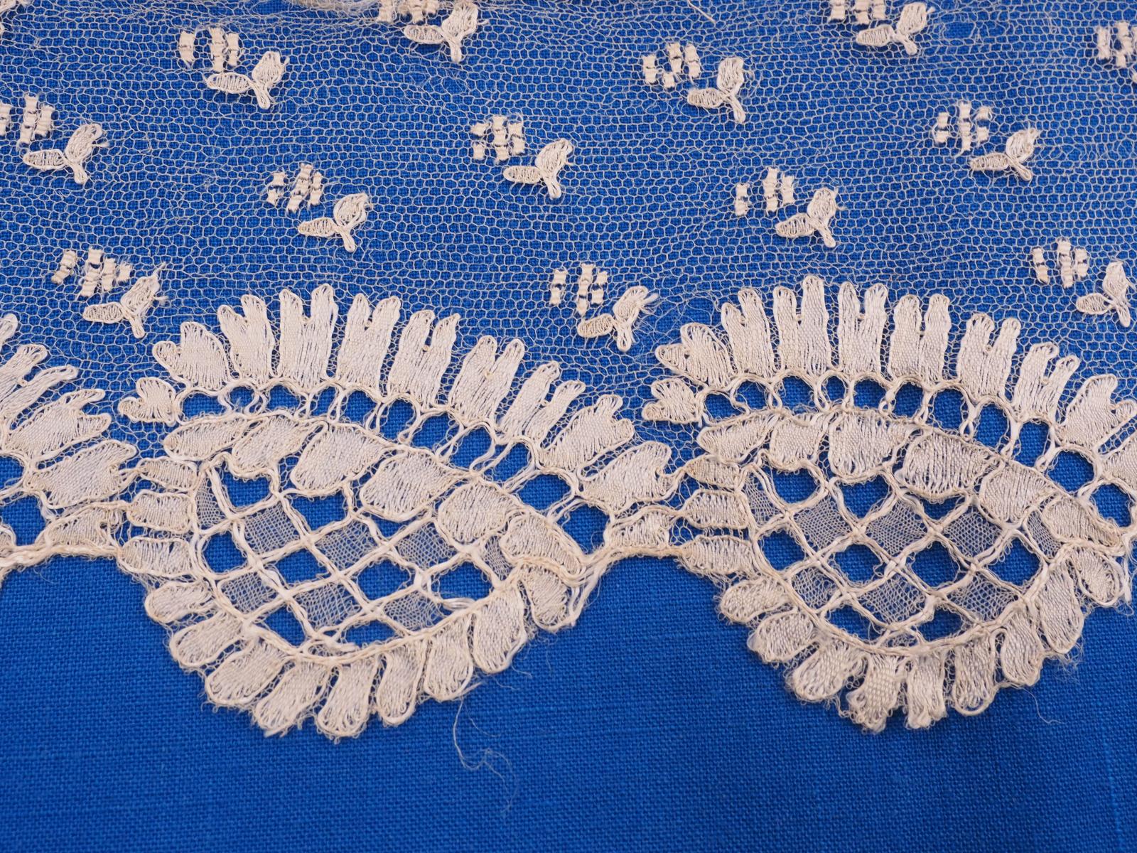 Blonde lace edging detail