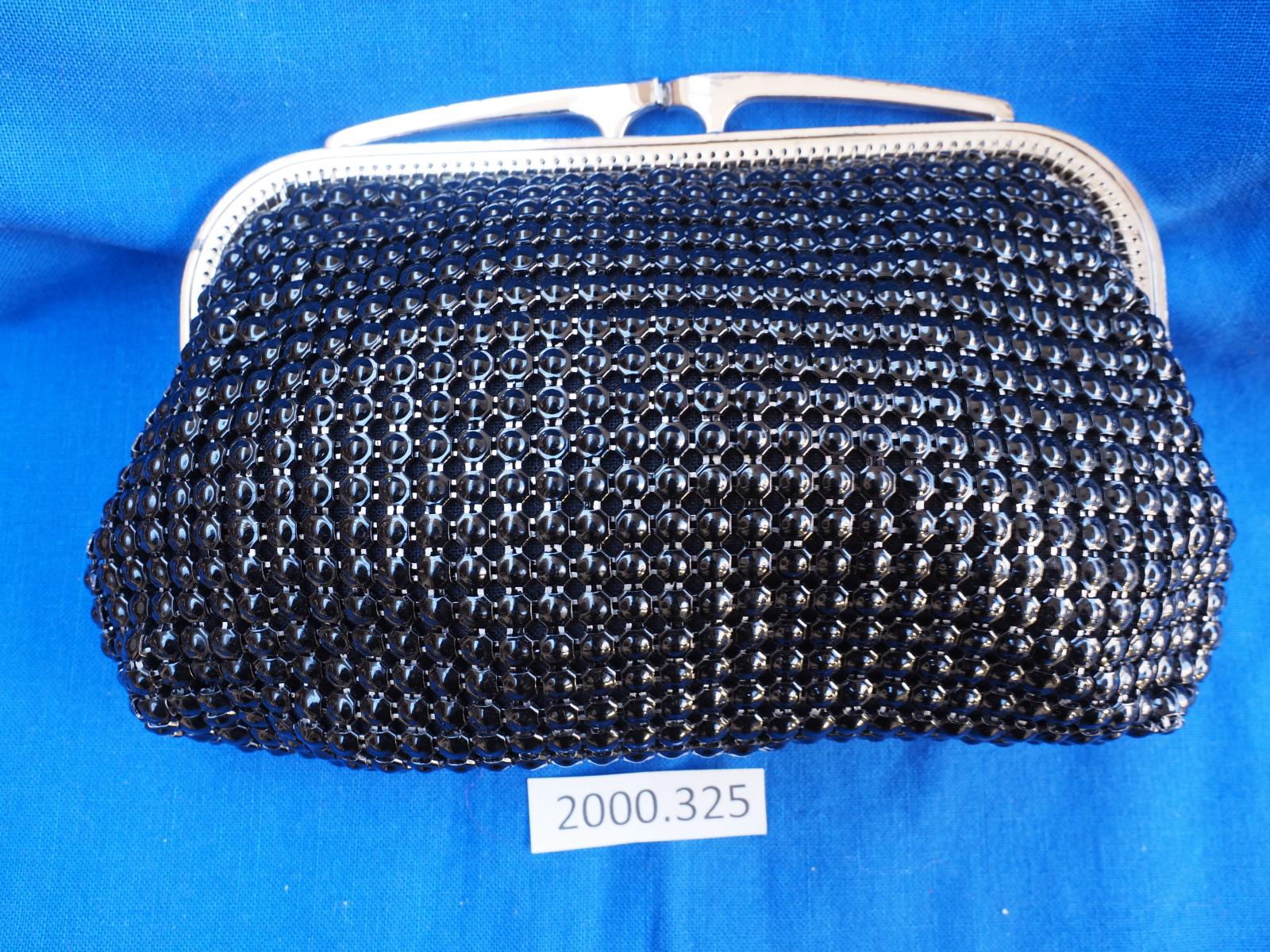 Glomesh purse