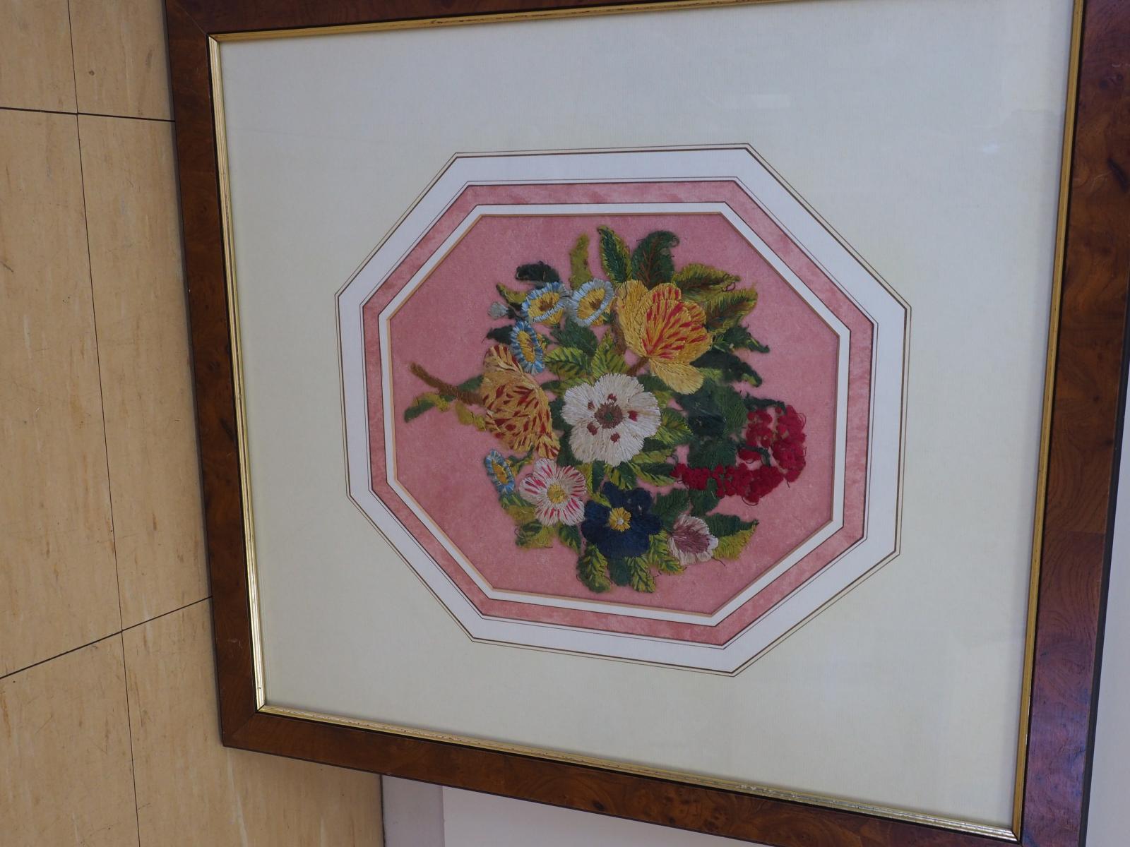 Floral embroidered picture