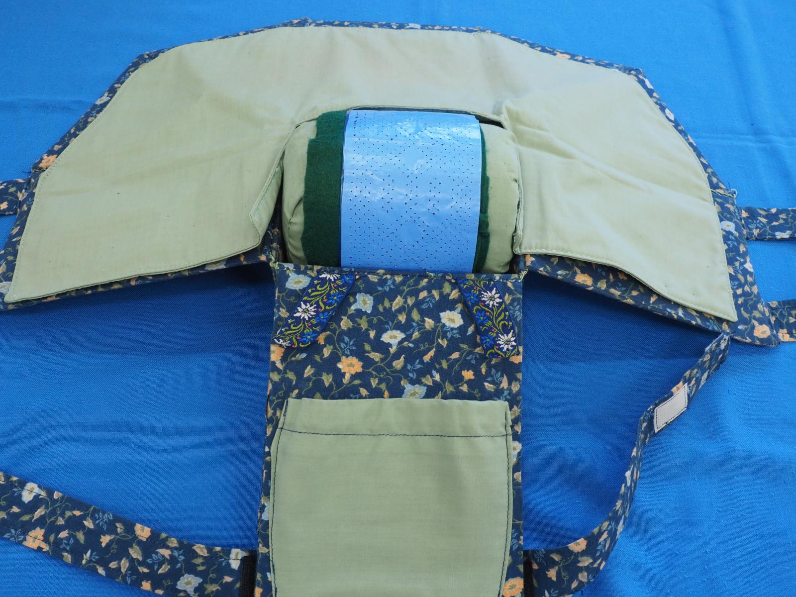 Portable lace pillow