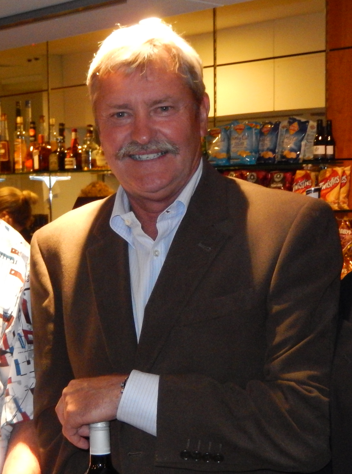 Gliddon, Bruce 2013