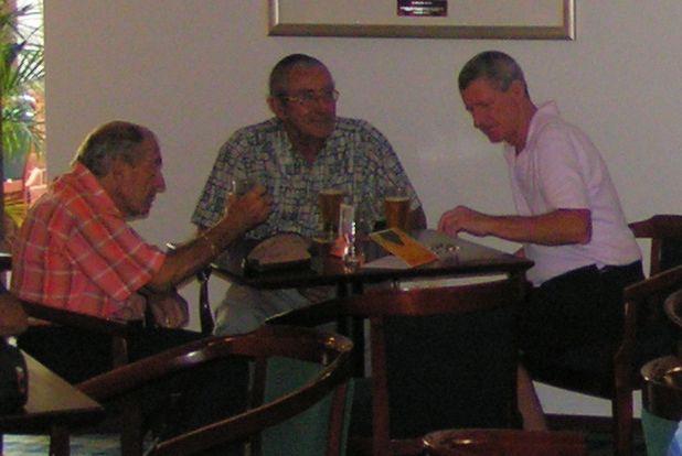John, Derek 2011