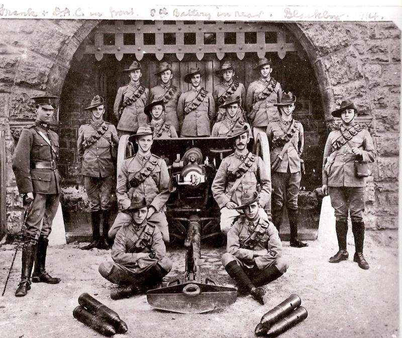 Militia gunners in front of Swan Barracks