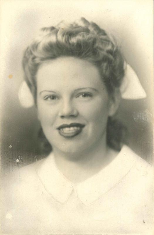Black and white portrait of Nurse Betty Kelly in her Perth Hospital nurse's uniform c1943