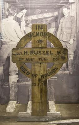 Battlefield Memorial Cross - Lieutenant Hugh Russel, MC