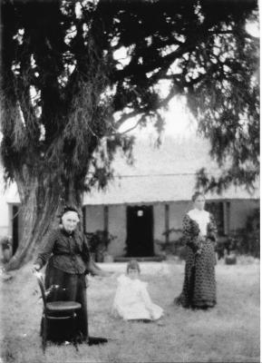 Mary Earnshaw