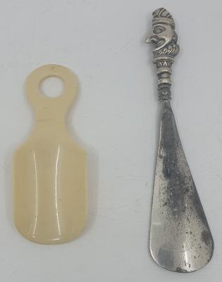 Shoe horns
